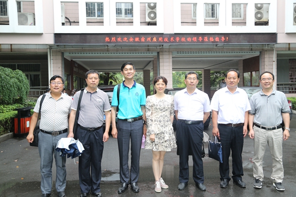 学习推进学分制.jpg