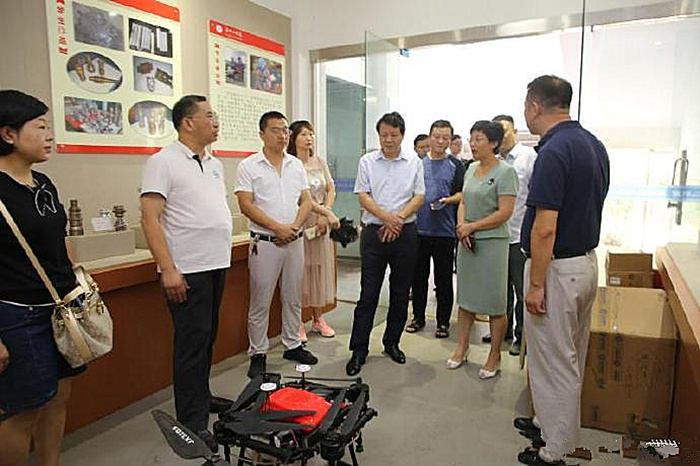 省残联领导调研指导我校申报国家级残疾人培训基地工作.jpg