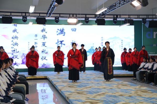 礼仪之邦01.jpg