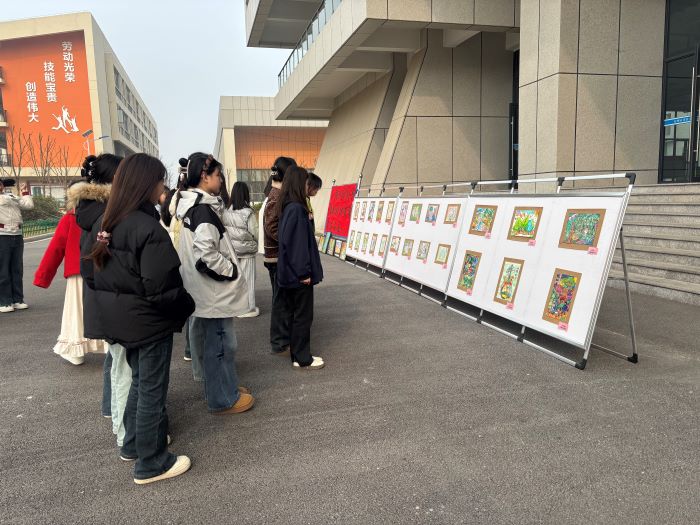 丹青绘绿韵，共赴植绿约01.jpg