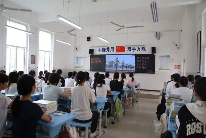 05.JPG