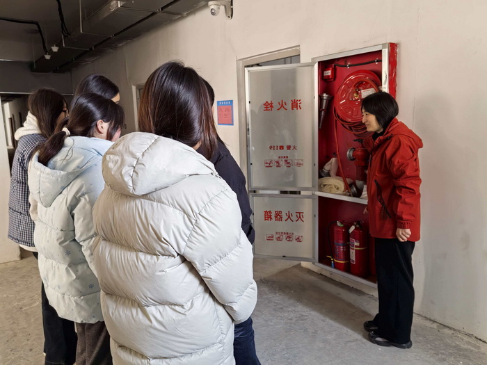 a69f4e73709da028761879c1aa9f2414.jpg a69f4e73709da028761879c1aa9f2414.jpg